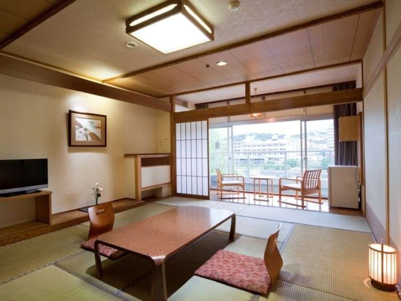 琵琶湖グランドホテル 京近江