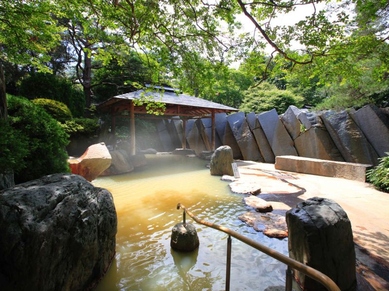 篝火の湯　緑水亭