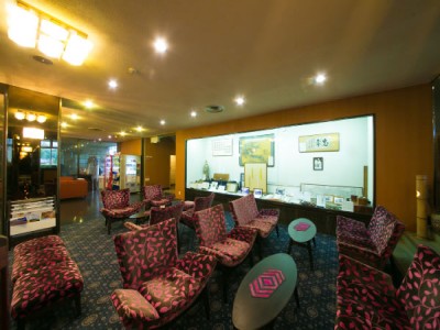 鍋屋本館
